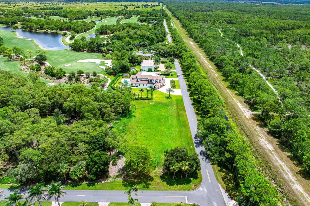 3551 SE Tailwinds Road Jupiter, FL 33478