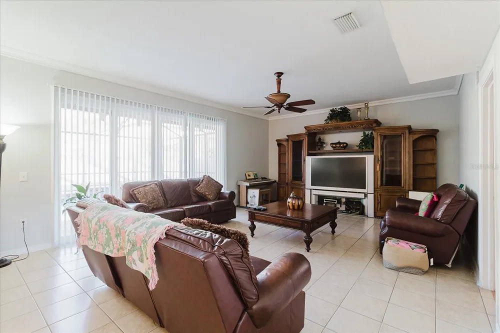 2717 AVON RIVER DRIVE Valrico, FL 33596