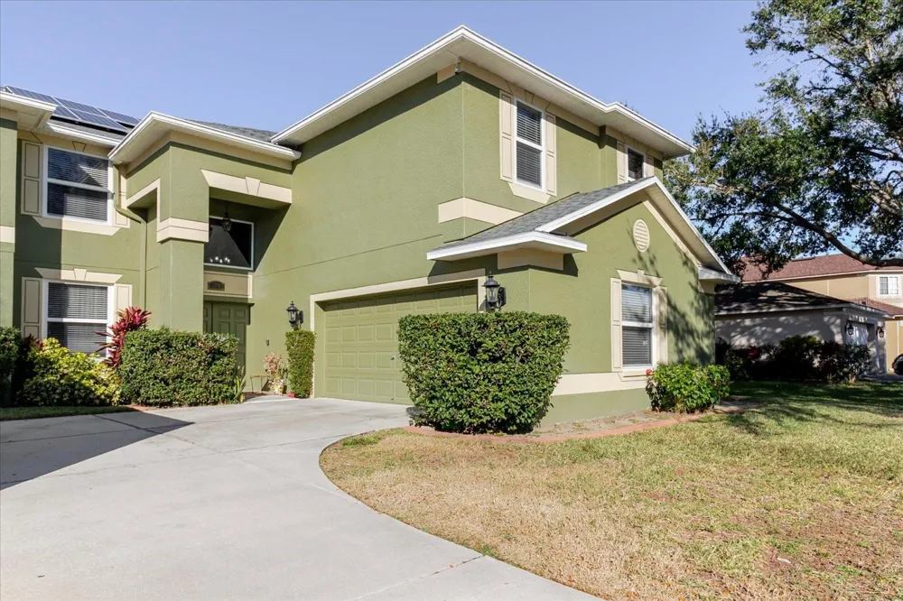 2717 AVON RIVER DRIVE Valrico, FL 33596