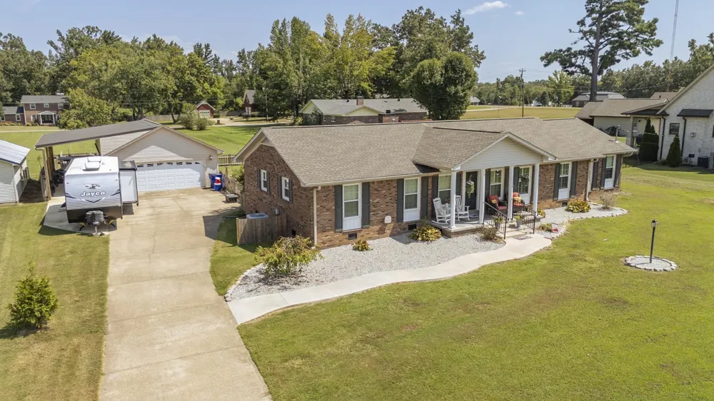 60 AVALON PL Savannah, TN 38372