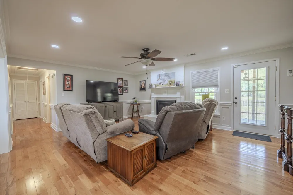 60 AVALON PL Savannah, TN 38372