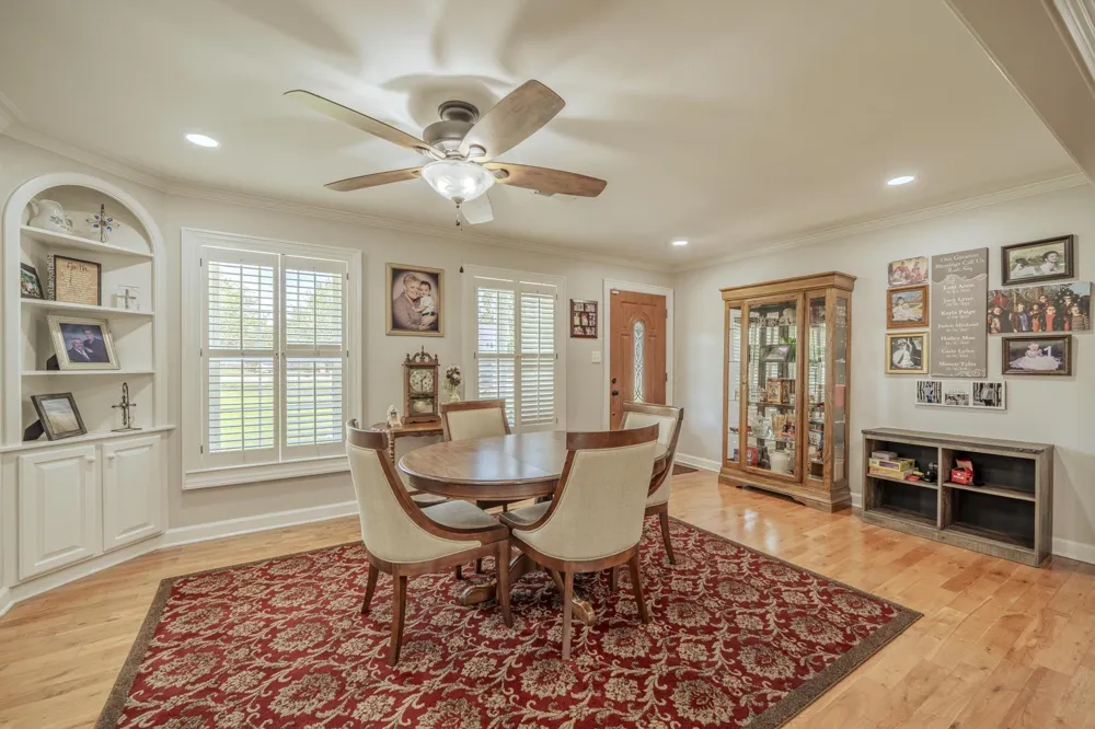 60 AVALON PL Savannah, TN 38372