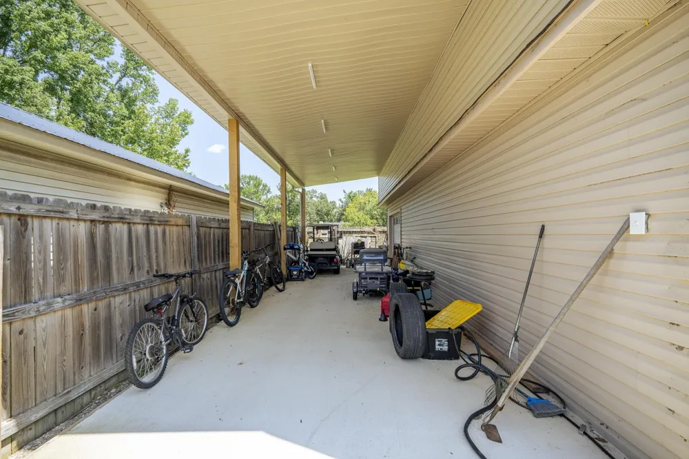 60 AVALON PL Savannah, TN 38372