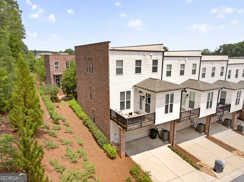 3863 Firewood LN Suwanee, GA 30024