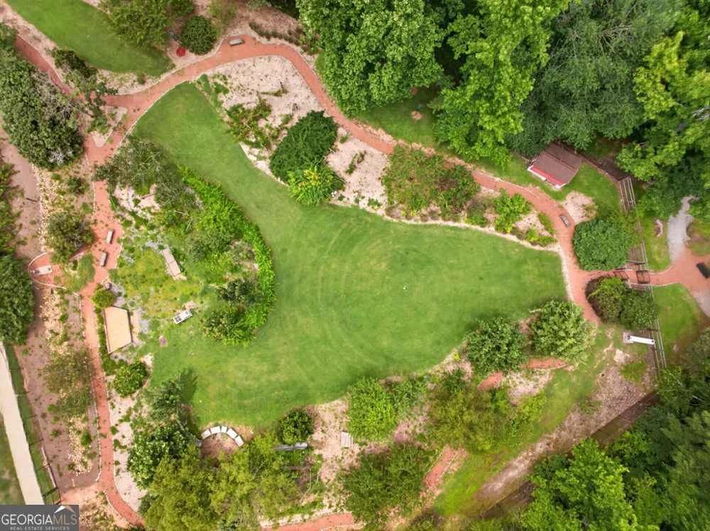 3863 Firewood LN Suwanee, GA 30024