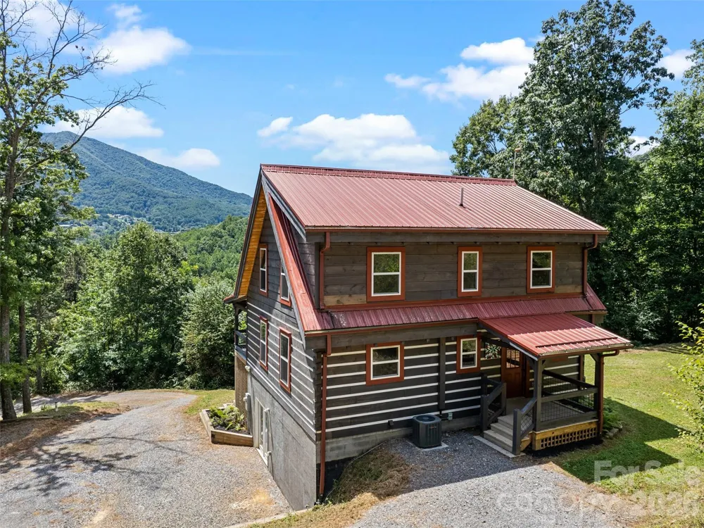 785 Orion Davis Road Waynesville, NC 28786