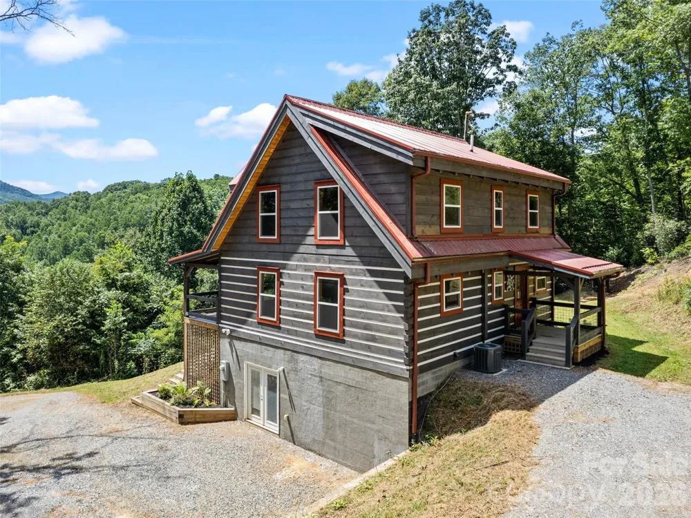 785 Orion Davis Road Waynesville, NC 28786