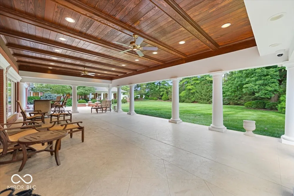 709 S Wynnwood Lane Bloomington, IN 47401