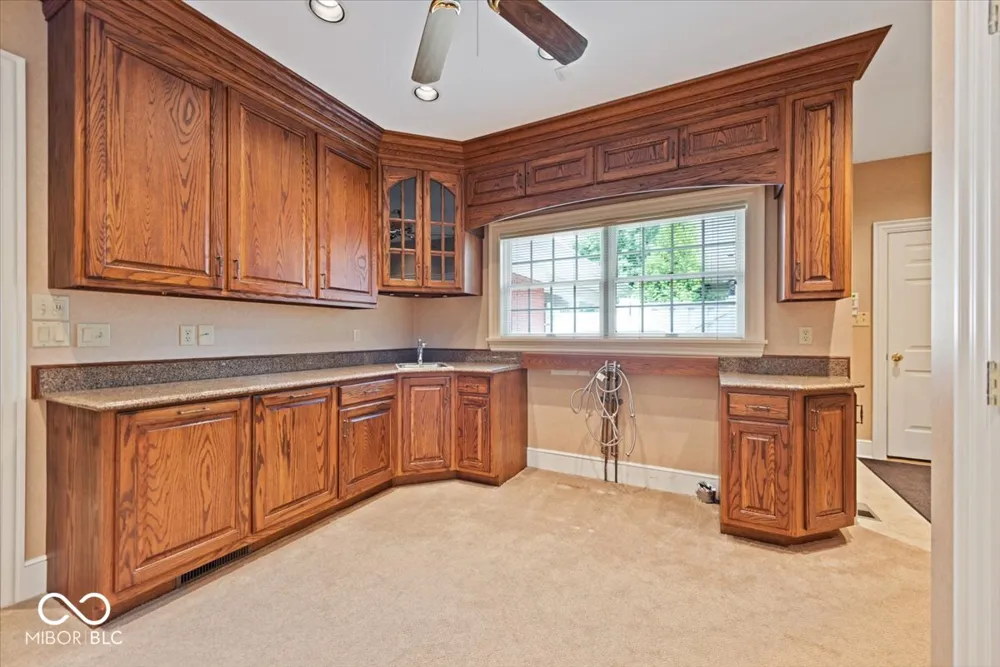 709 S Wynnwood Lane Bloomington, IN 47401