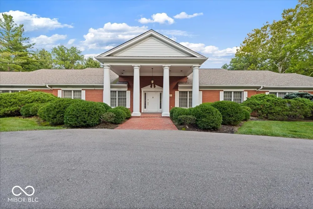 709 S Wynnwood Lane Bloomington, IN 47401