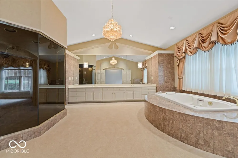 709 S Wynnwood Lane Bloomington, IN 47401