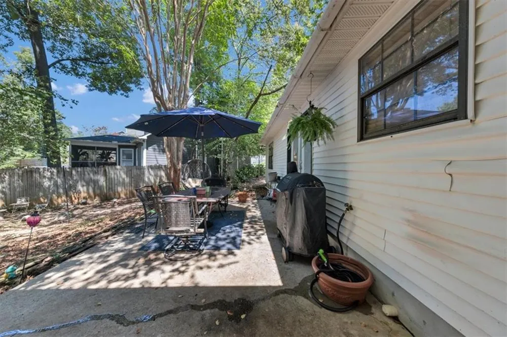 226 Wesleyan Circle Macon, GA 31210