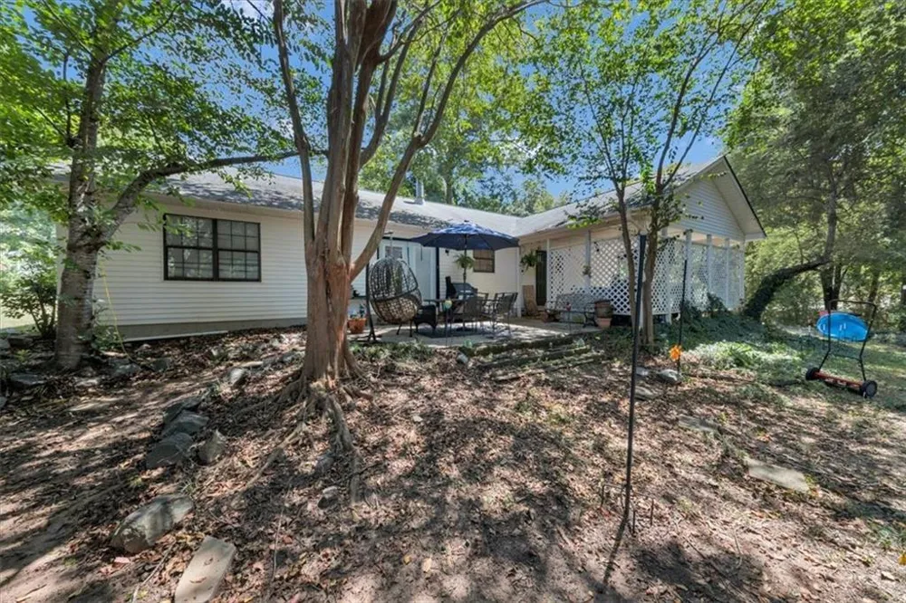 226 Wesleyan Circle Macon, GA 31210