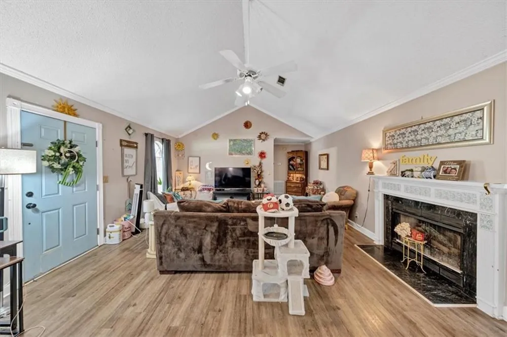 226 Wesleyan Circle Macon, GA 31210