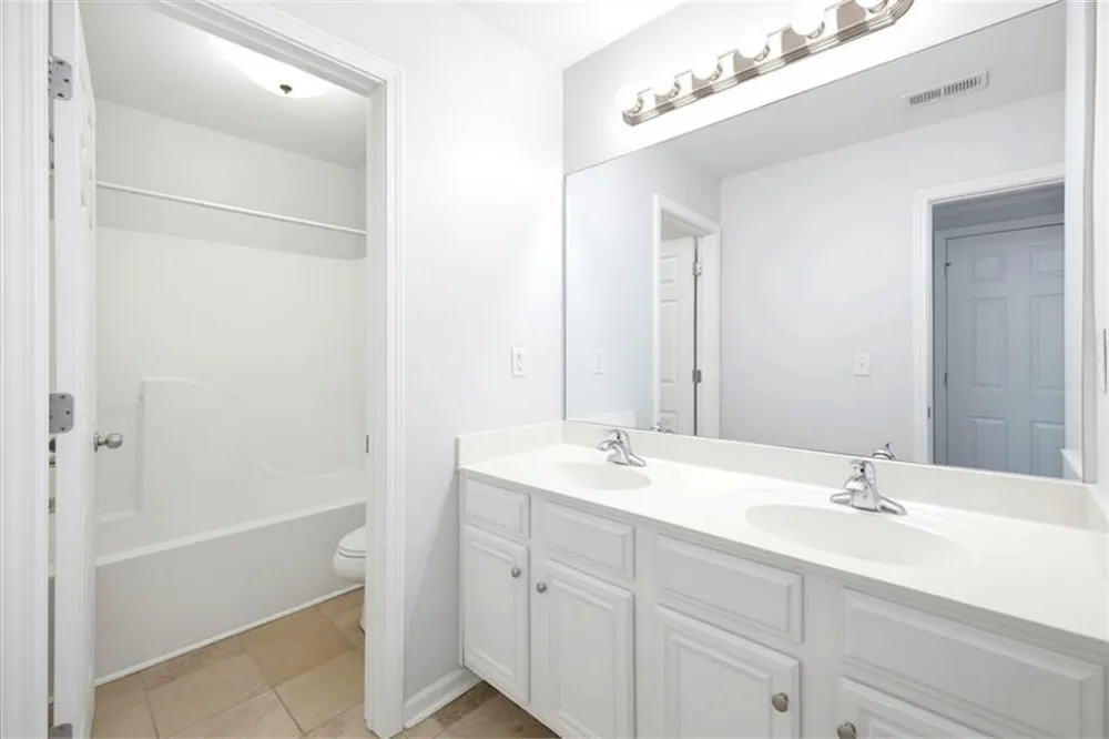 4394 Mill Water Crossing Douglasville, GA 30135