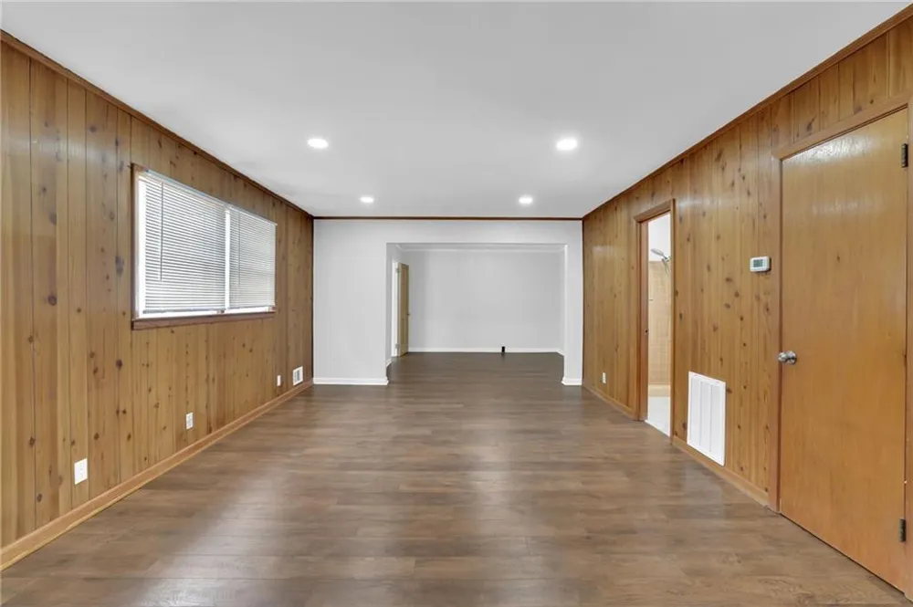 1655 Lucelle Avenue Stone Mountain, GA 30087
