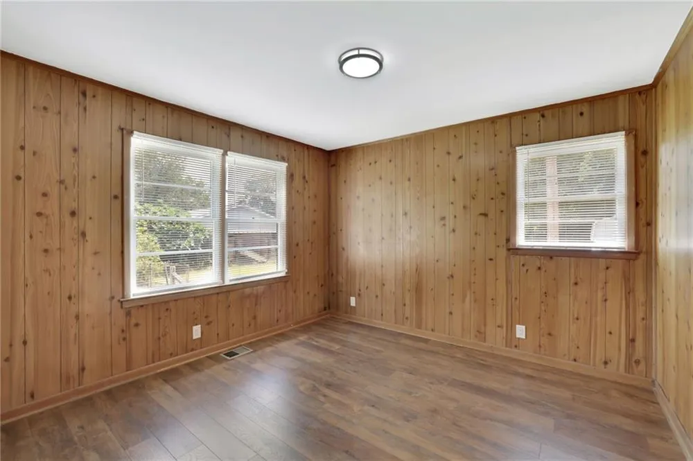 1655 Lucelle Avenue Stone Mountain, GA 30087