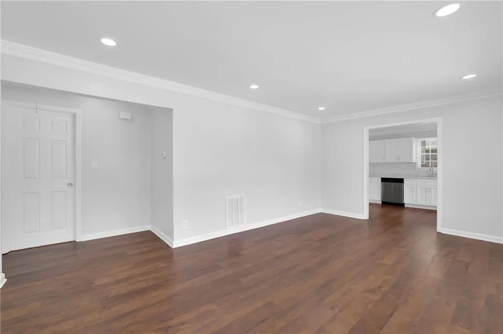 1655 Lucelle Avenue Stone Mountain, GA 30087