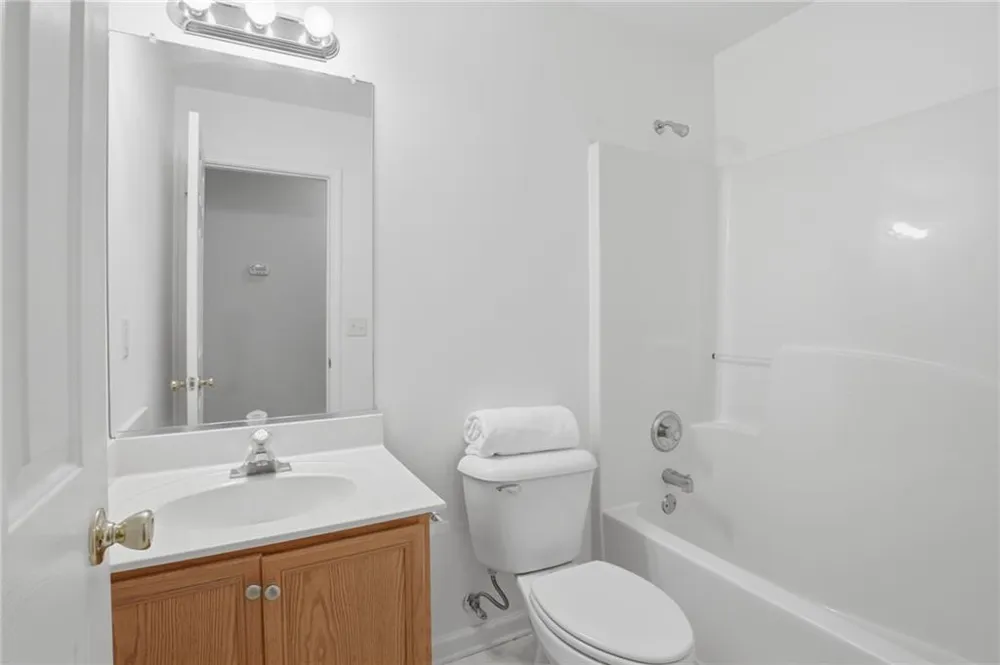 8790 Baycreek Lane Gainesville, GA 30506