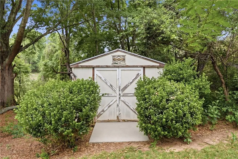 8790 Baycreek Lane Gainesville, GA 30506
