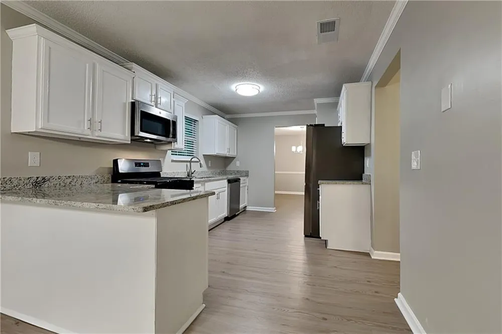 3111 Mineral Ridge Lane Stone Mountain, GA 30087