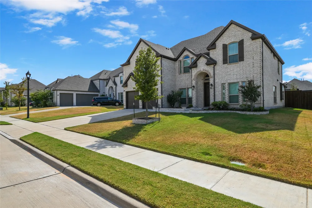1611 McMaster Lane Prosper, TX 75078