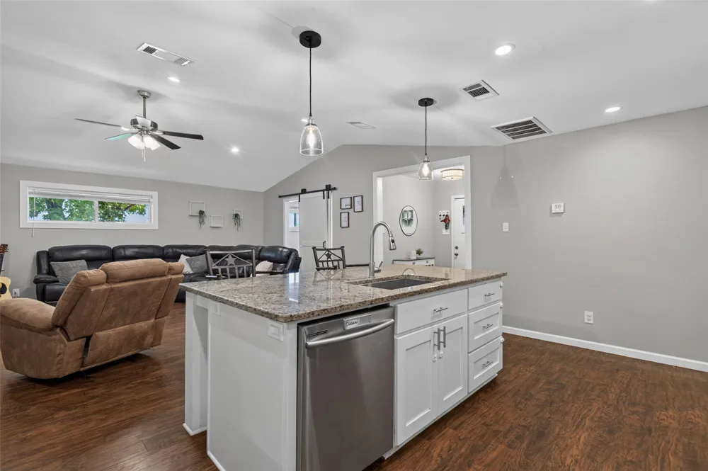 2400 Kent Circle Greenville, TX 75402