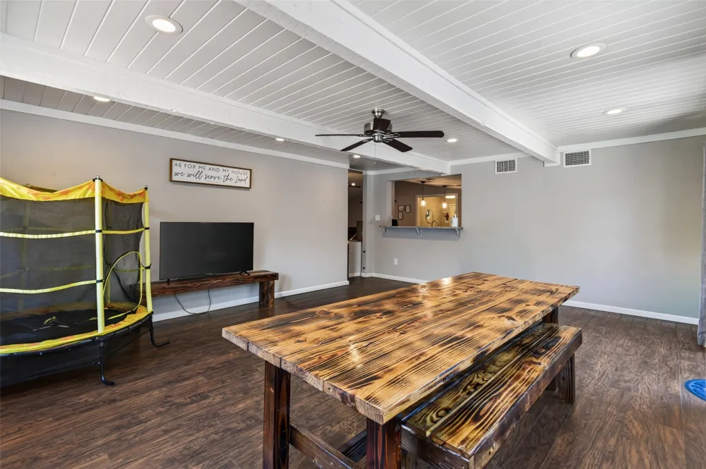 2400 Kent Circle Greenville, TX 75402