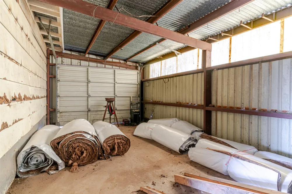 4687 E Highway 82 Paris, TX 75462