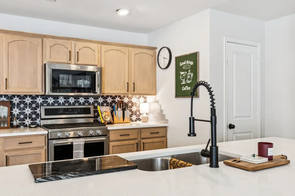 1509 Cherokee Rose Trail Savannah, TX 76227