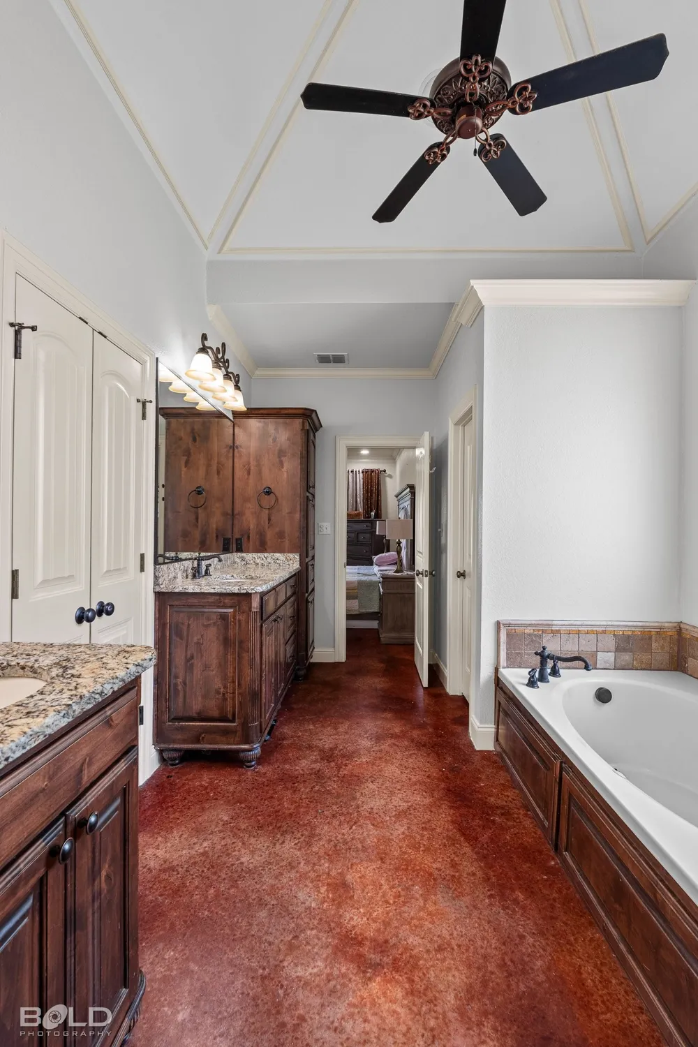 220 Hallmark Drive Stonewall, LA 71078