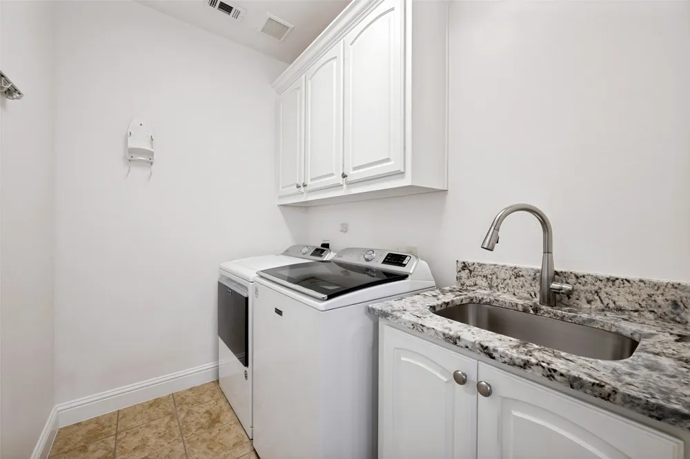 3404 Ashley Gardens The Colony, TX 75056