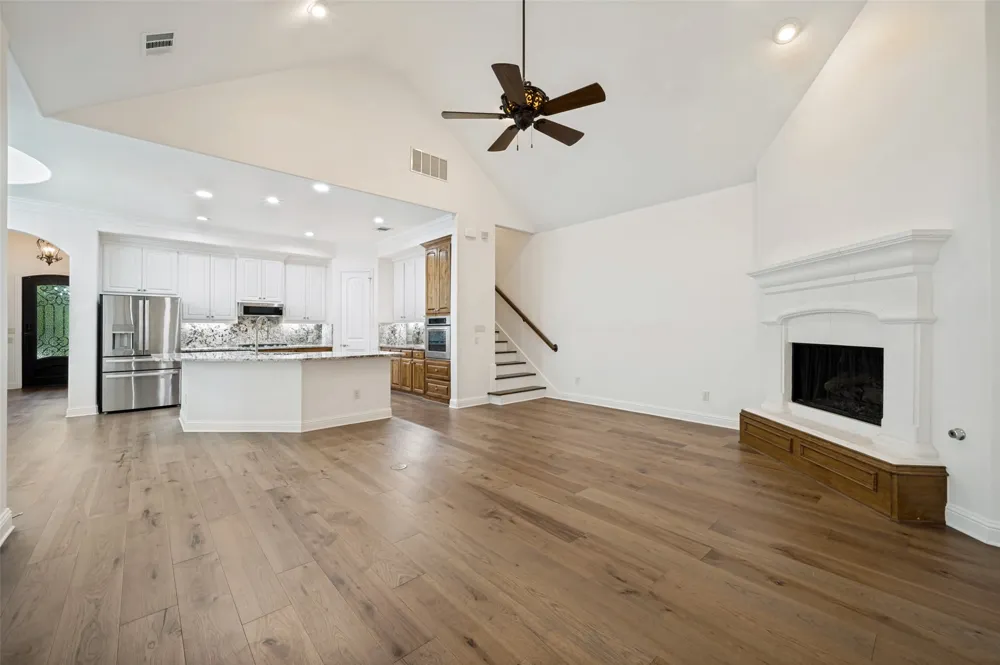 3404 Ashley Gardens The Colony, TX 75056