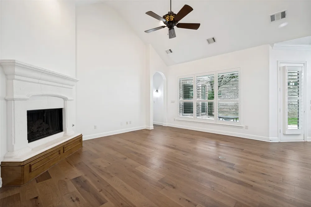 3404 Ashley Gardens The Colony, TX 75056