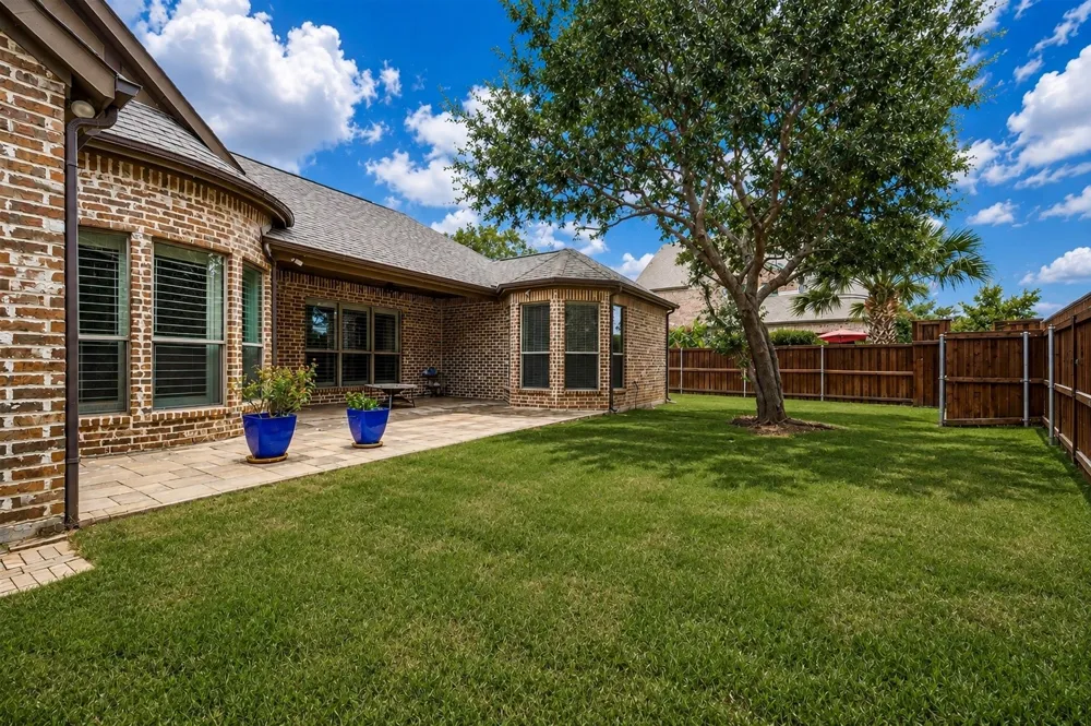 3404 Ashley Gardens The Colony, TX 75056