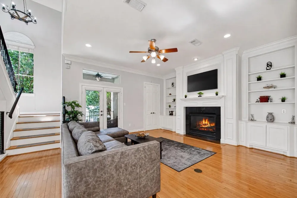 4502 Rose Street Houston, TX 77007
