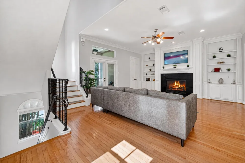 4502 Rose Street Houston, TX 77007