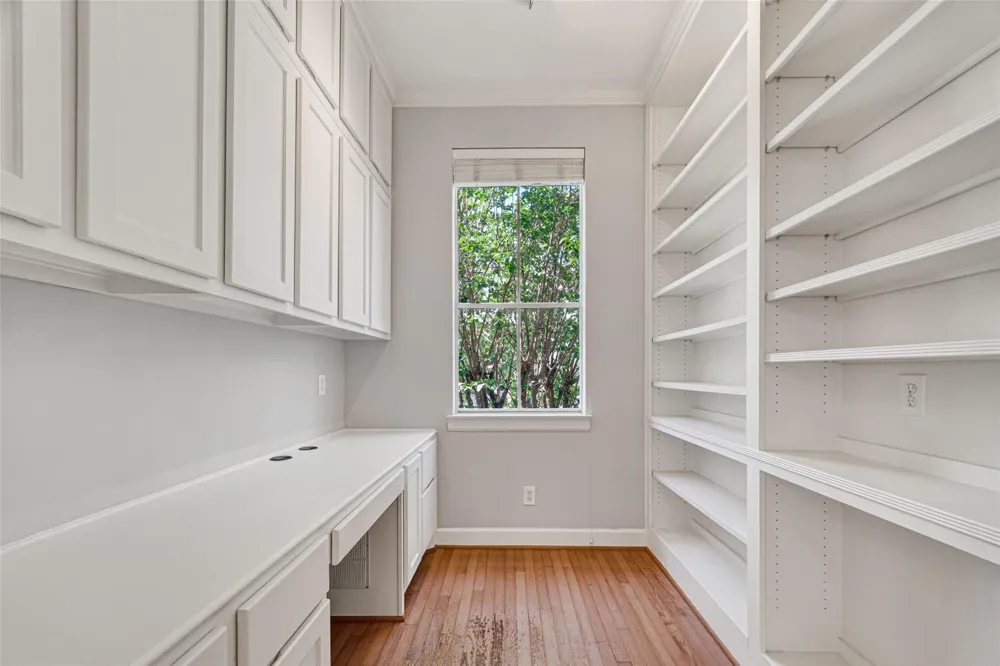 4502 Rose Street Houston, TX 77007