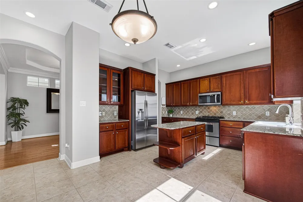 4502 Rose Street Houston, TX 77007