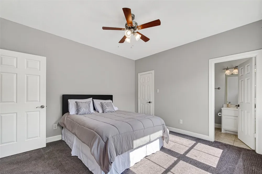 4502 Rose Street Houston, TX 77007