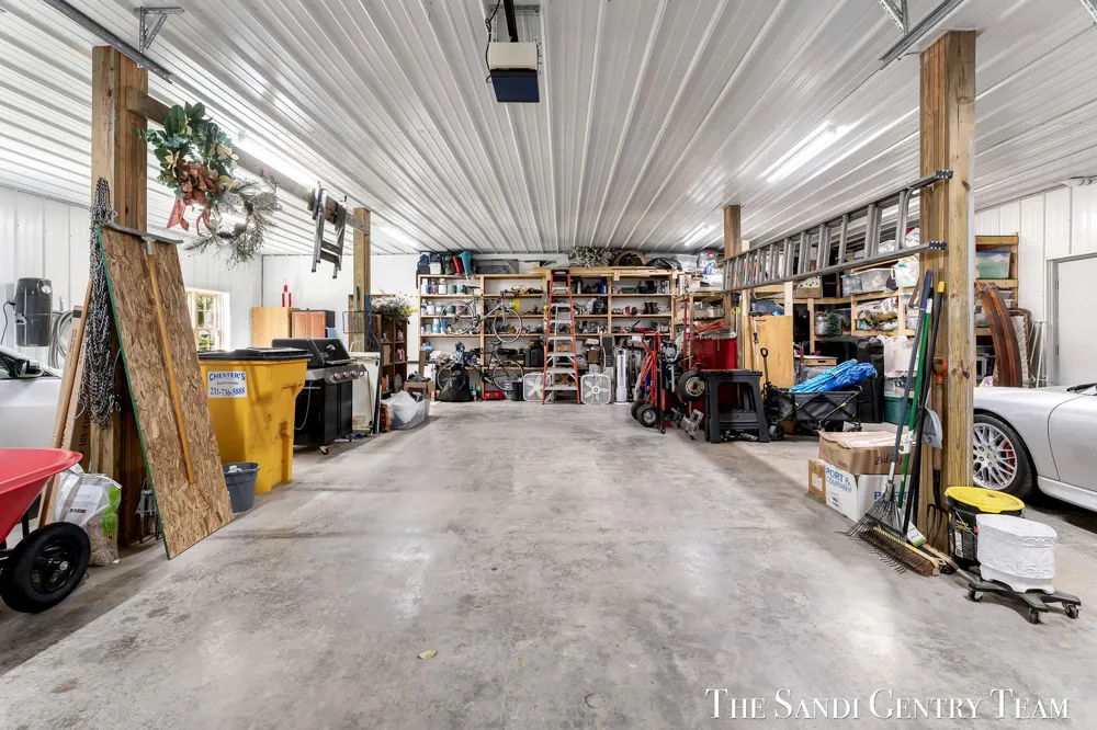 8567 Chuckanut Drive Montague, MI 49437
