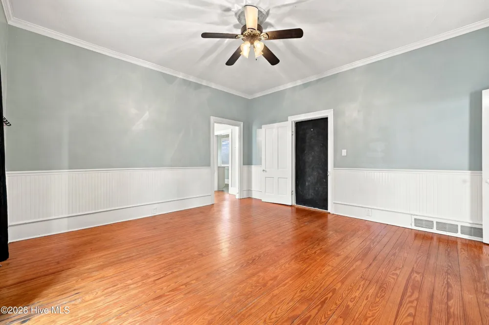 403 Market Street Washington, NC 27889