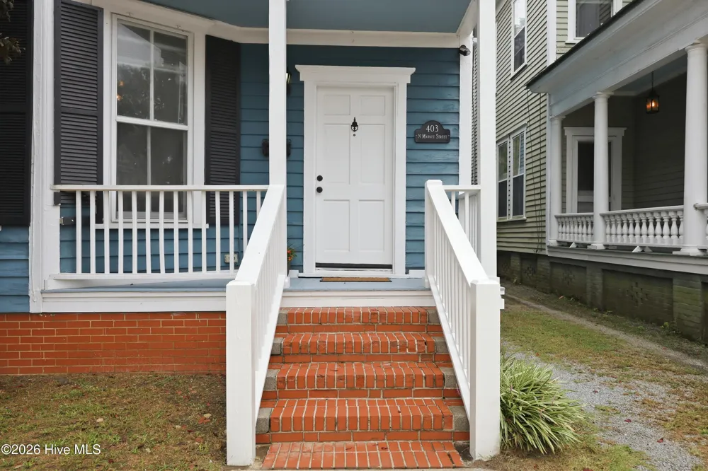 403 Market Street Washington, NC 27889