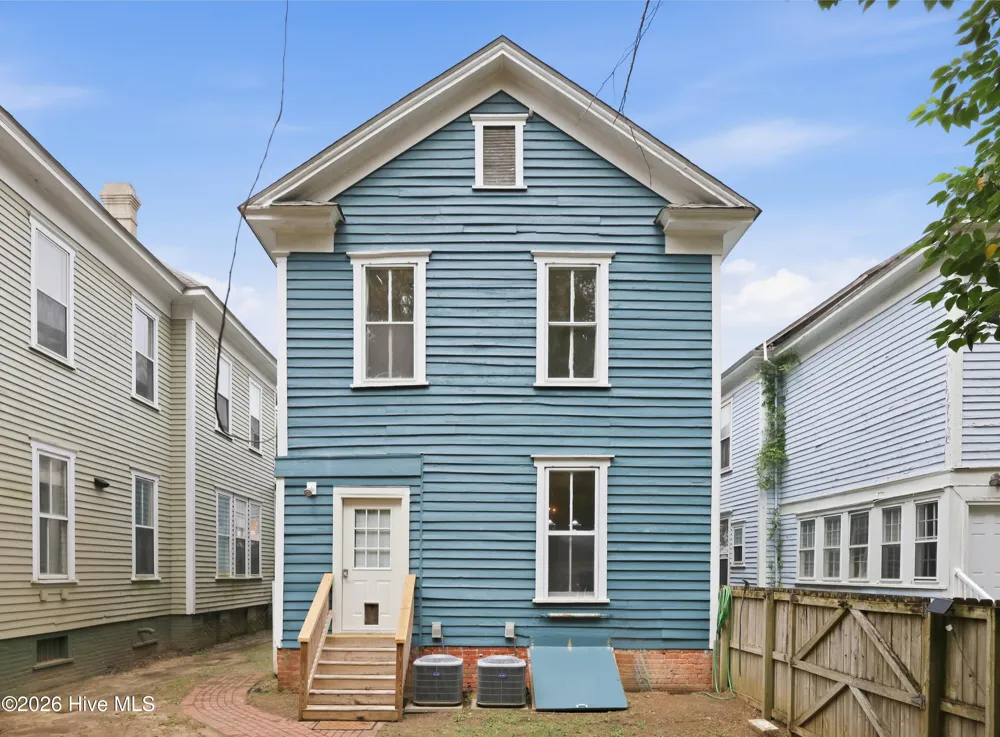403 Market Street Washington, NC 27889