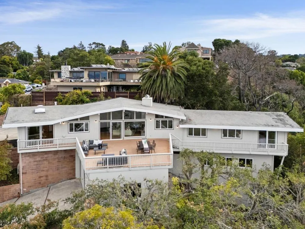 5 Belvedere Court Burlingame, CA 94010