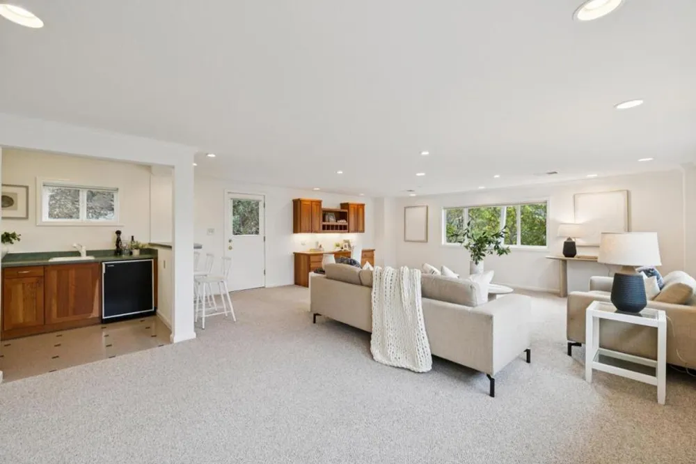5 Belvedere Court Burlingame, CA 94010