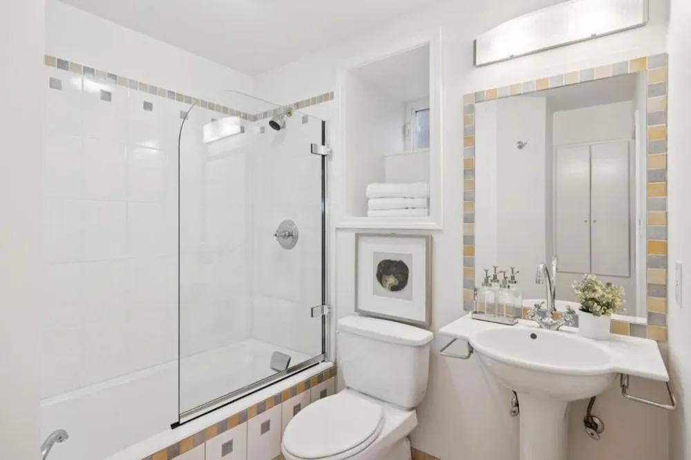 5 Belvedere Court Burlingame, CA 94010