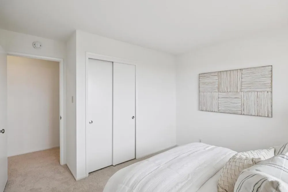 5 Belvedere Court Burlingame, CA 94010