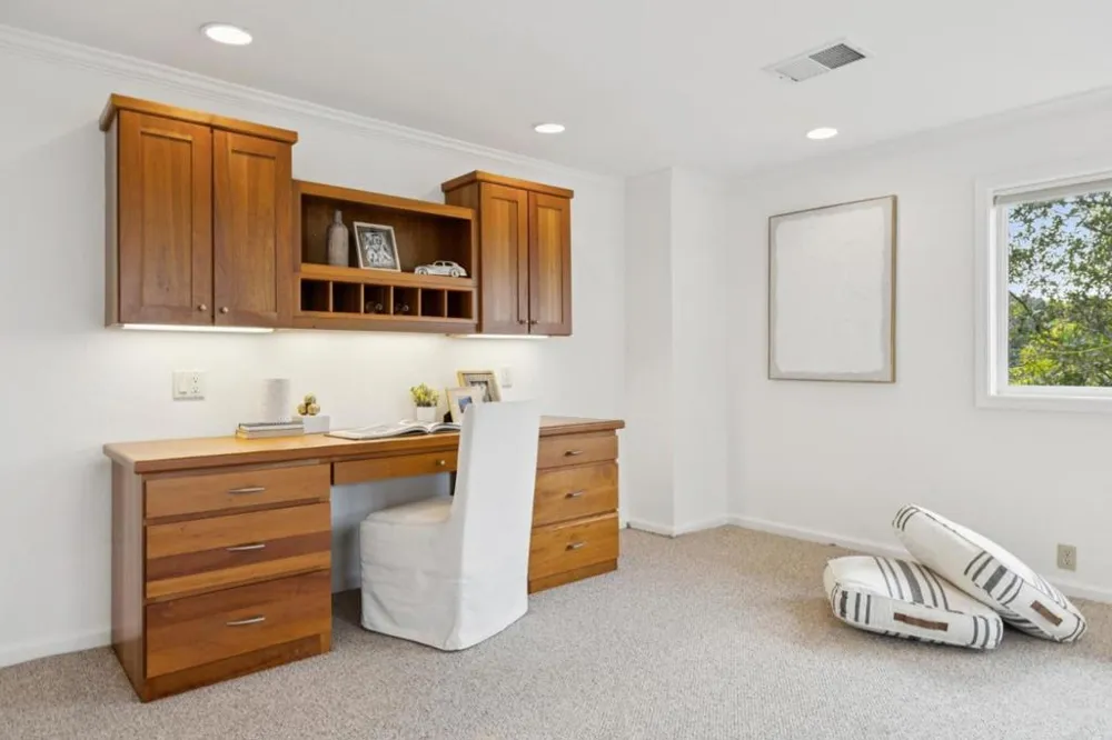 5 Belvedere Court Burlingame, CA 94010
