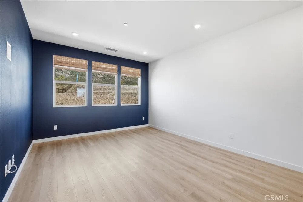 15842 Butterfly Drive Fontana, CA 92336